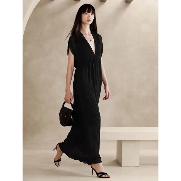 Banana Republic Black Ana Pleated Maxi Dress XL Boho Wedding Guest Contemporary - Picture 1 of 8